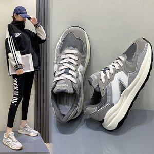 Calzado 2022 Gris