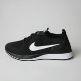 Tenis Nike A06 Negro